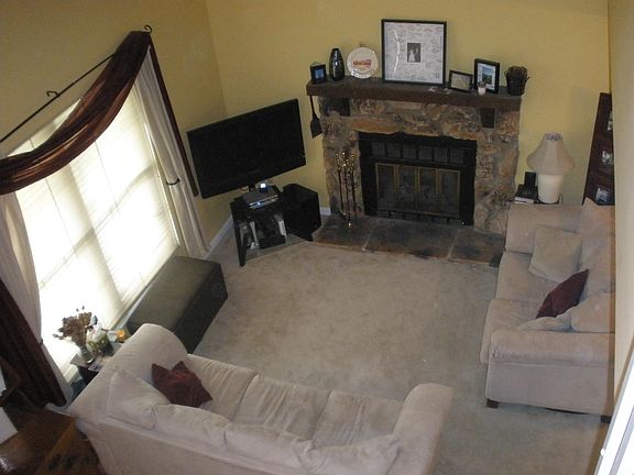 Living area with vaulted ceilings