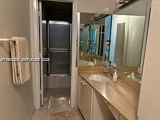 300 Bayview Dr #707 — Photo 11