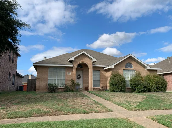 431 Round Rock Rd, Cedar Hill, TX 75104
