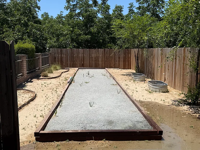 6596 E Parlier Ave — Photo 12