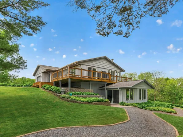 3251 W 173rd St, Jordan, MN 55352