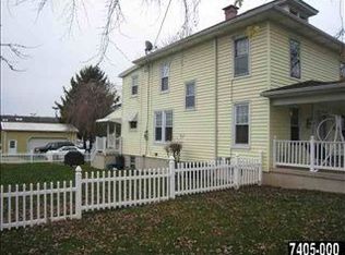 251 Cloverlane Dr, Manchester, PA 17345