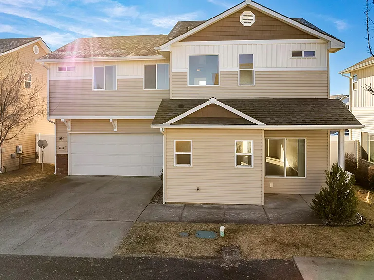 7761 Wyeth Ct — Photo 33