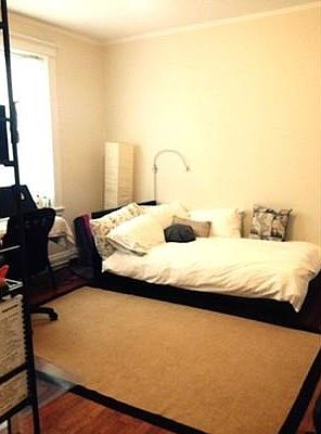 2nd image of 11 Park Dr APT 5