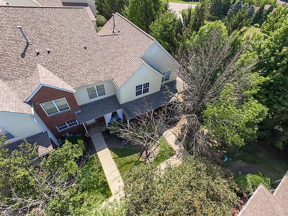 3rd image of 536 Clayton Cir #A