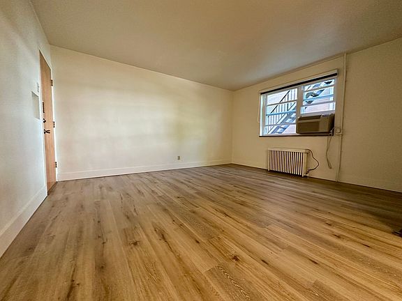 2nd image of 5927 Walnut St #590