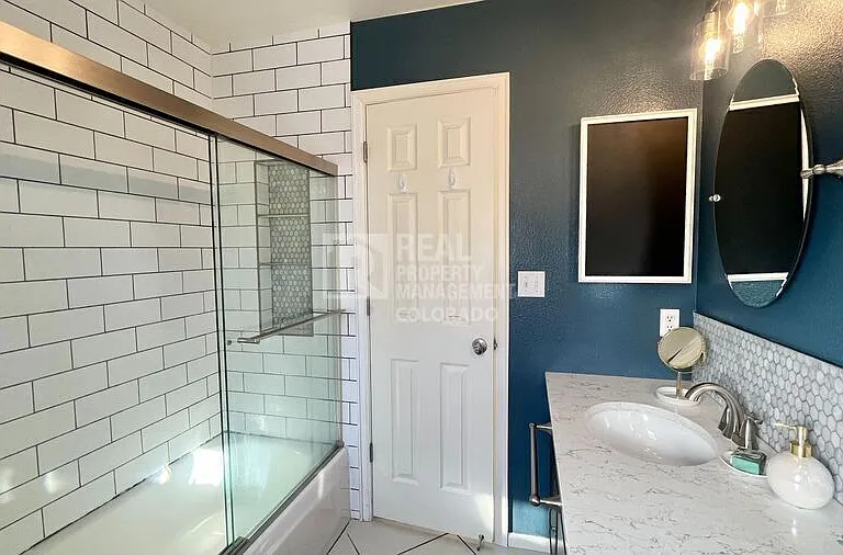 10134 Spring Water Ct — Photo 44