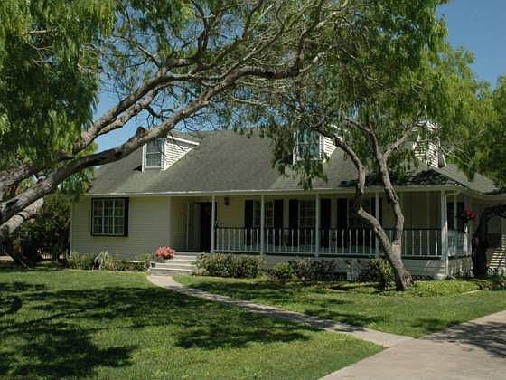 1st image of 7031 Lake View Dr