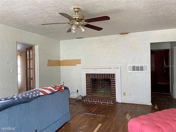 5th image of 119 Dixwood Ave
