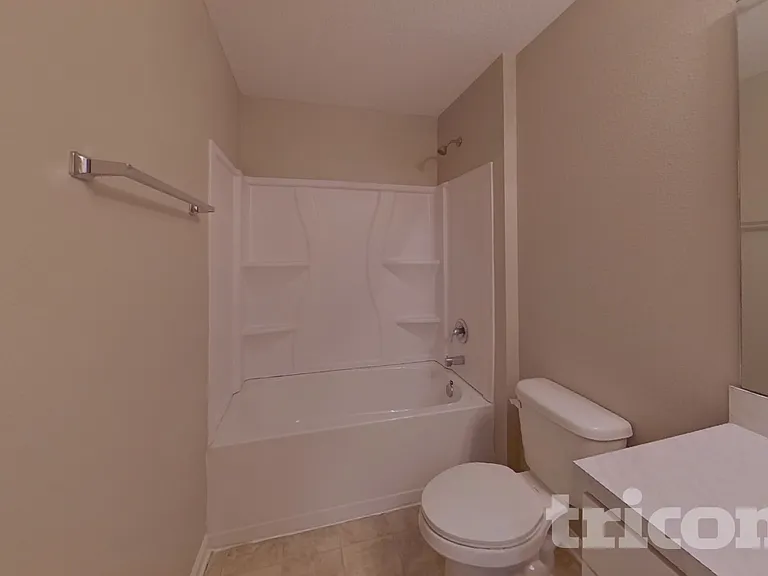 2025 Howard Christy Ct — Photo 14