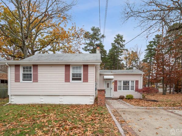 Spotswood Real Estate Spotswood NJ Homes For Sale Zillow