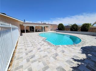 15492 Burwood Rd, Victorville, CA 92394