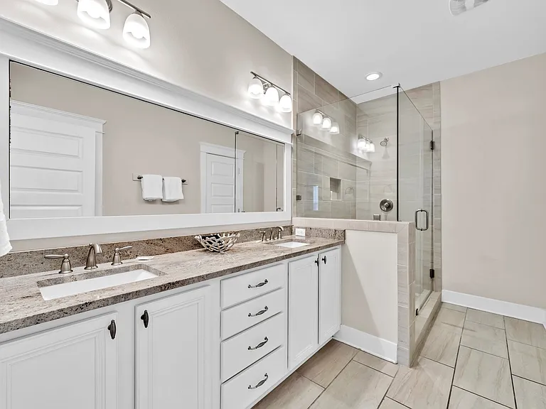 111 Emerald Beach Way — Photo 22