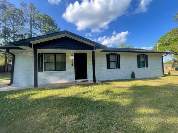116 Randall Cir, Clanton, AL 35045