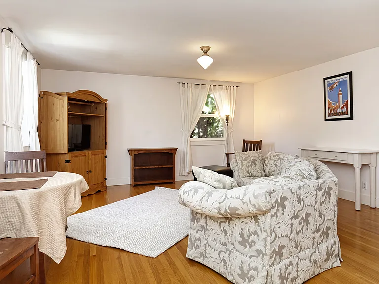 163 Arlington Ave #2 — Photo 12