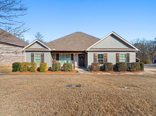 300 Kendall Ct, Perry, GA 31069