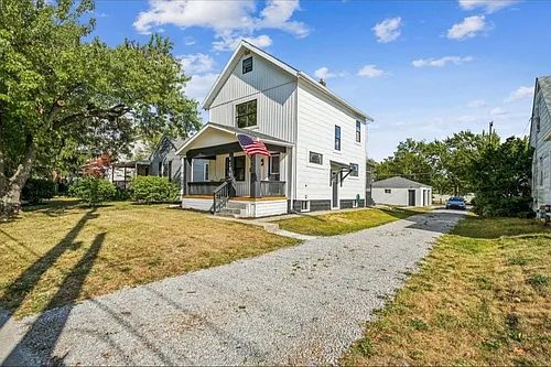 4270 Broadway Photo 1
