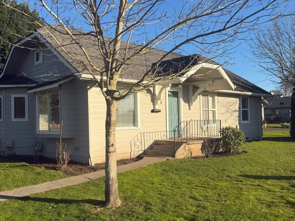 2174 Hollywood Dr NE, Salem, OR 97305