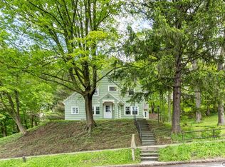 121 Circle Rd, Syracuse, NY 13210