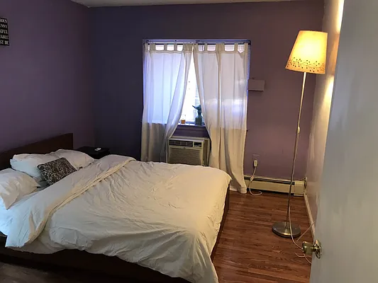 Rented by PLUSH REALTY Inc | media 28