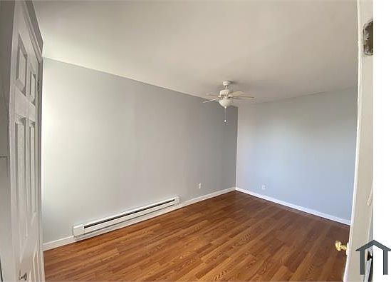 2nd image of 5530 Hunter St Floor 3