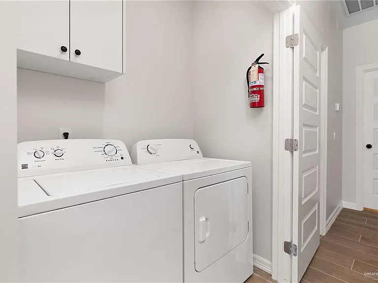 1208 N Aryana Ave — Photo 11