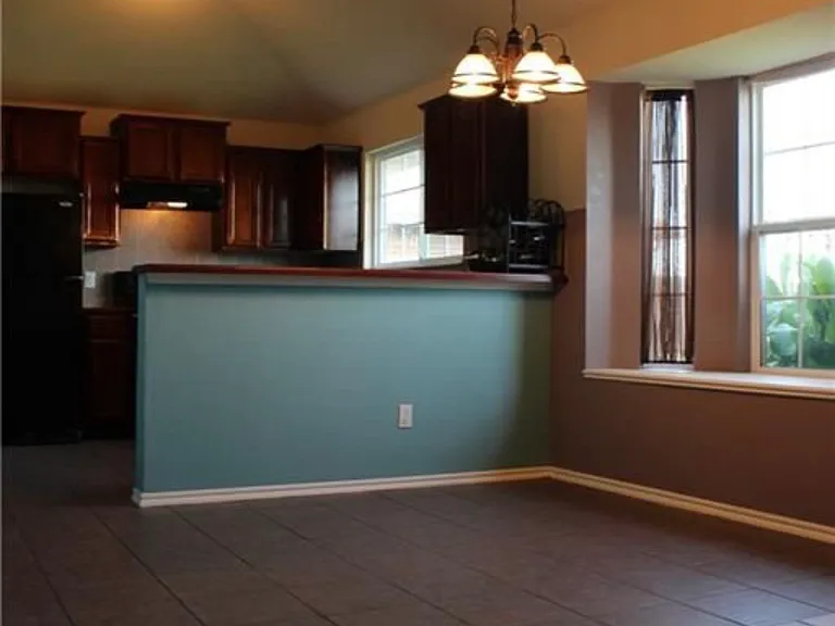 21206 River Lark Ln — Photo 4