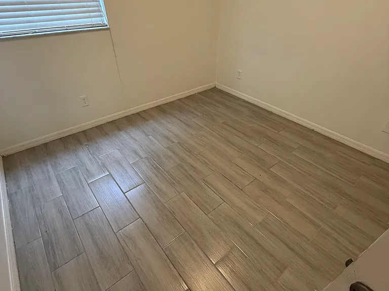 4225 Bellasol Cir #1614 — Photo 17