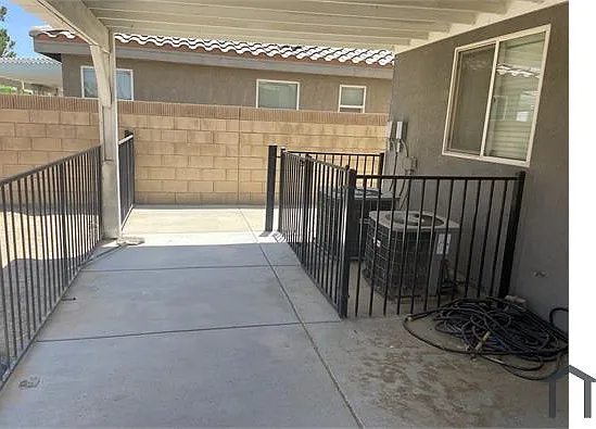43650 Castle Cir — Photo 16