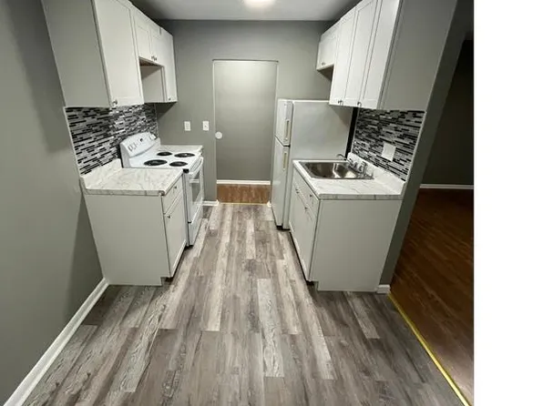 801 Broadway, Westville, NJ