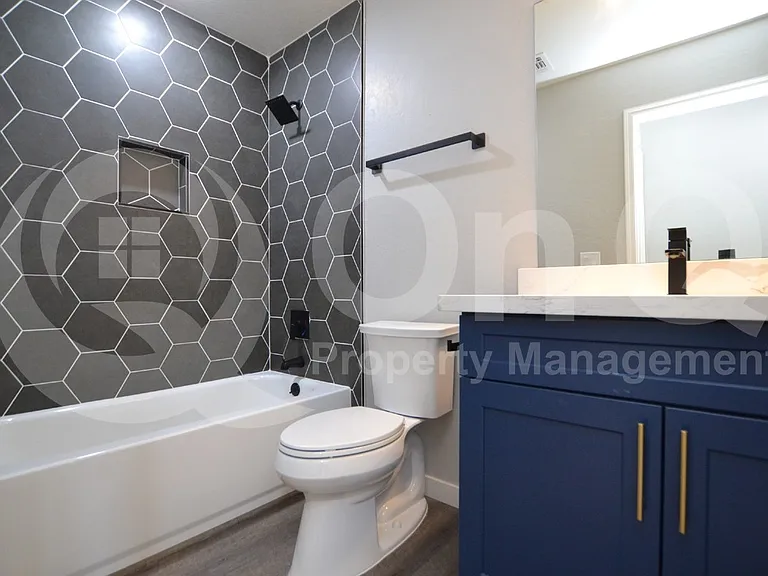 655 E Winchester Way — Photo 15