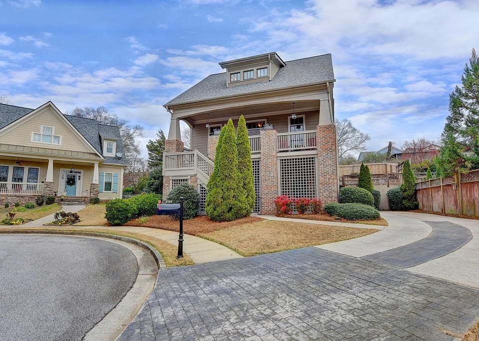 1st image of 2748 Hammond Ct SE