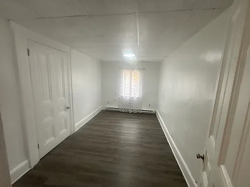 409 W Broad St #1 Photo 1