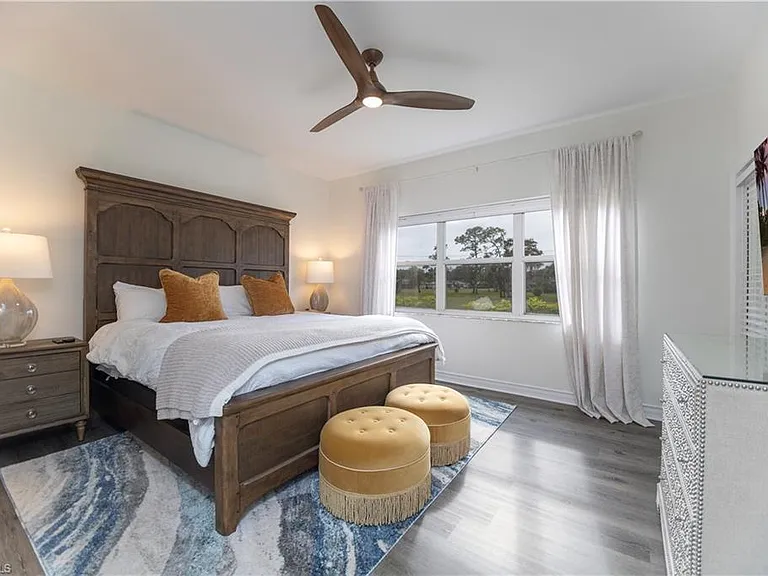 992 Woodshire Ln #D103 — Photo 4