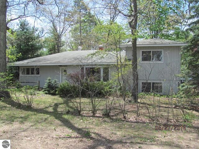 1st image of 724 Indian Trail Blvd