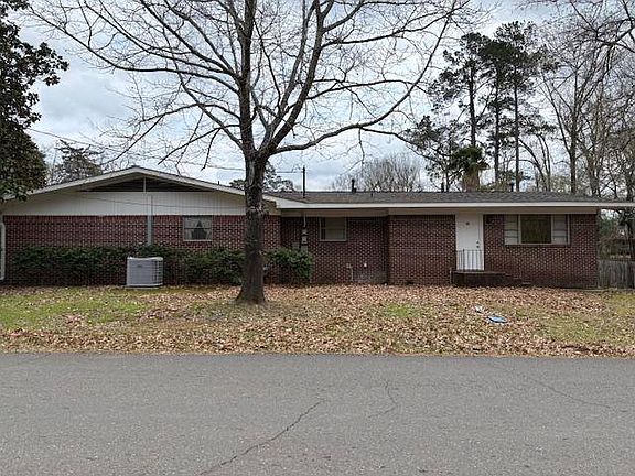 3rd image of 910 Ponder St #27