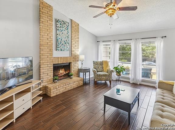 2nd image of 12766 SANDTRAP ST