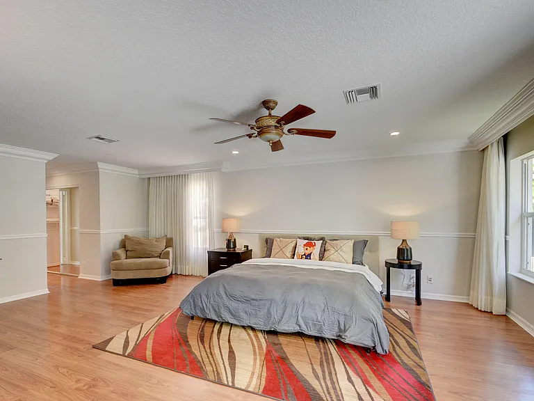 4006 Bahia Isle Cir — Photo 12