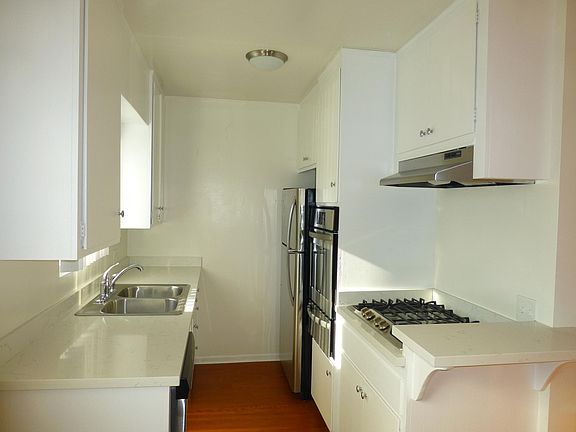 4th image of 12755 Matteson Ave APT 1
