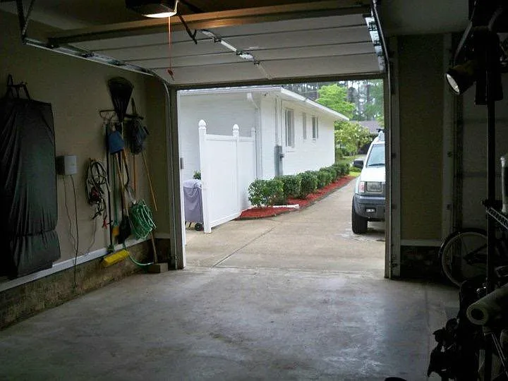 4206 Colton Dr — Photo 9