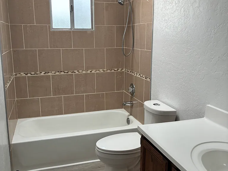Upstairs guest bathroom