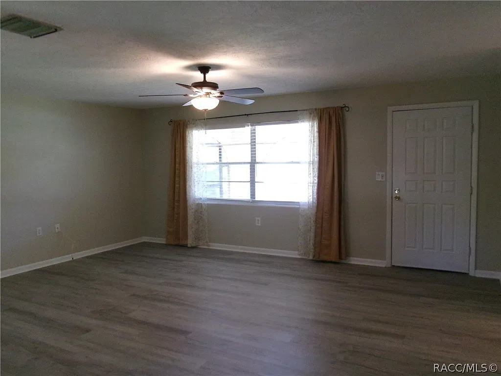 2 bed, 2.0 bath, 1078 sqft, $1,500 — Photo 4