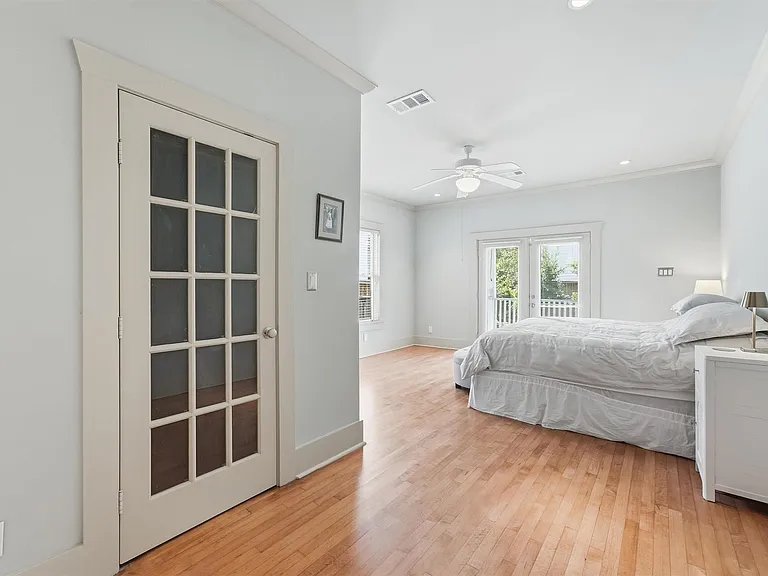 1114 Merrill St — Photo 13