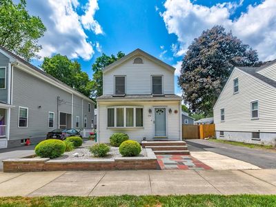 954 Highland Ave, Medford, MA, 02155