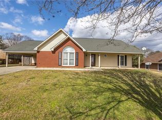 110 Lee Road 555, Phenix City, AL