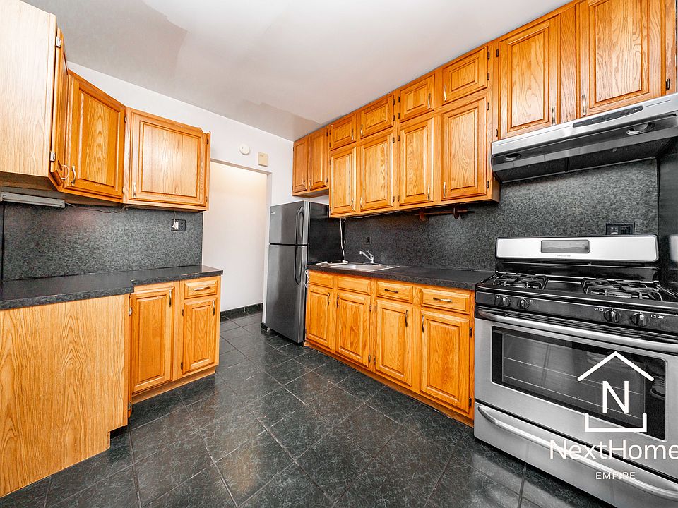 1st image of 2511 30th Ave APT 2F