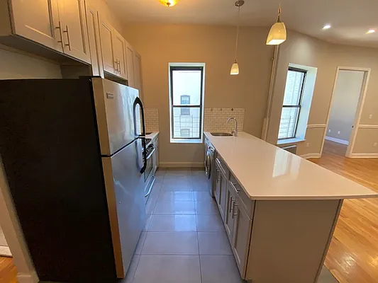 Rented by Mdays Realty | media 15