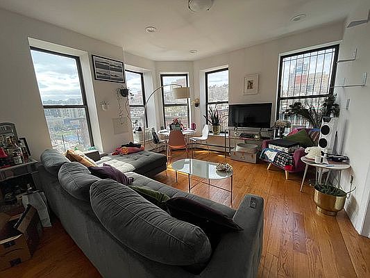 1st image of 508 Manhattan Ave #5A
