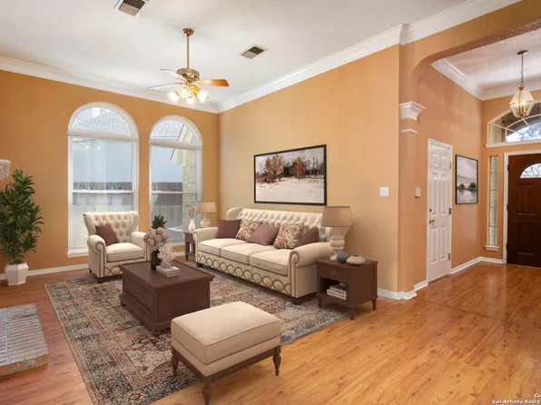 1303 ADOBE RUN, San Antonio, TX 78232