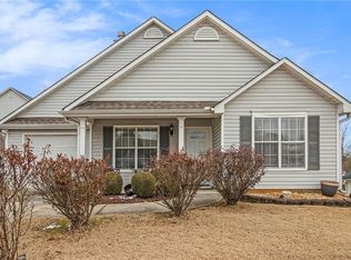 303 Breezy Hill Walk, Stockbridge, GA 30281